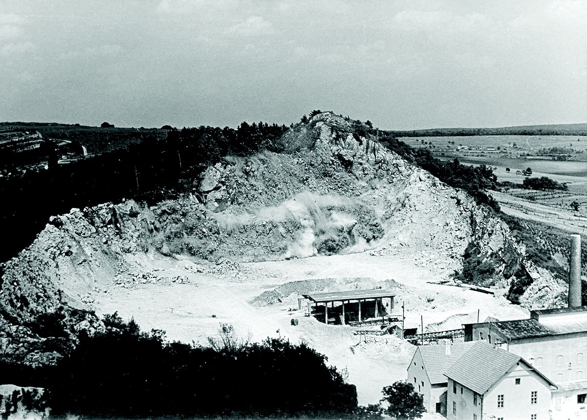 Lom Janičův vrch během aktivní těžby